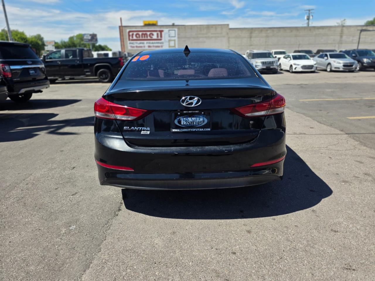 Hyundai Elantra SE 2.0L Manual (Ulsan) 2017