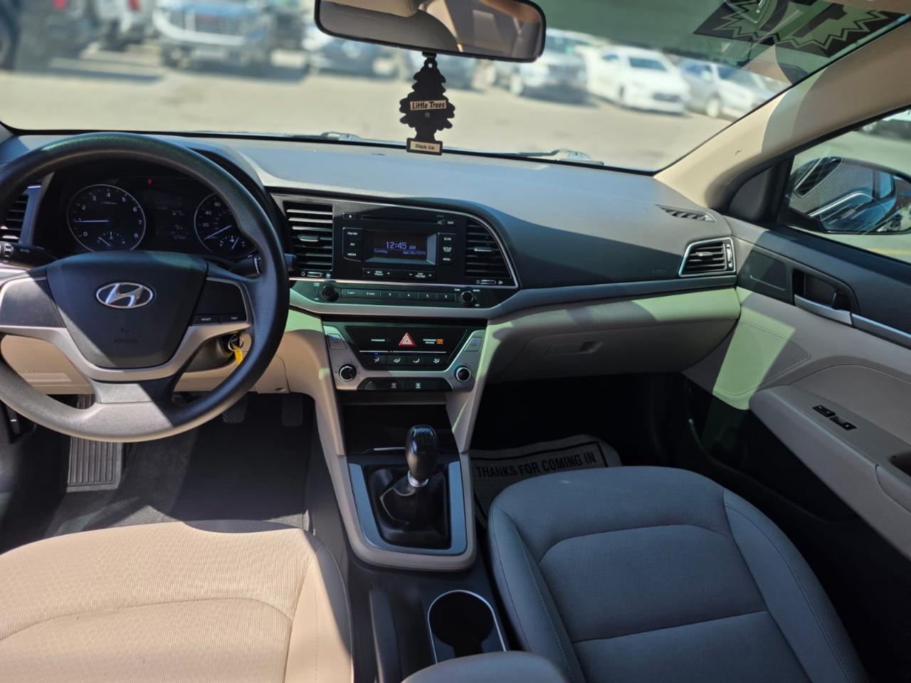 Hyundai Elantra SE 2.0L Manual (Ulsan) 2017