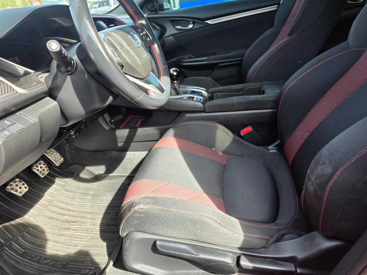 Honda Civic Si Sedan Manual w/Summer Tires 2020