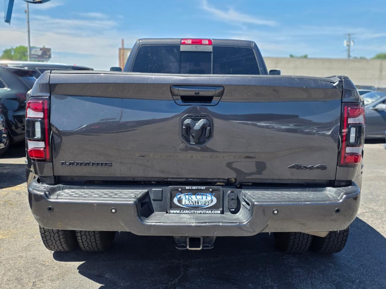 RAM 3500 Laramie 4x4 Crew Cab 8' Box 2018