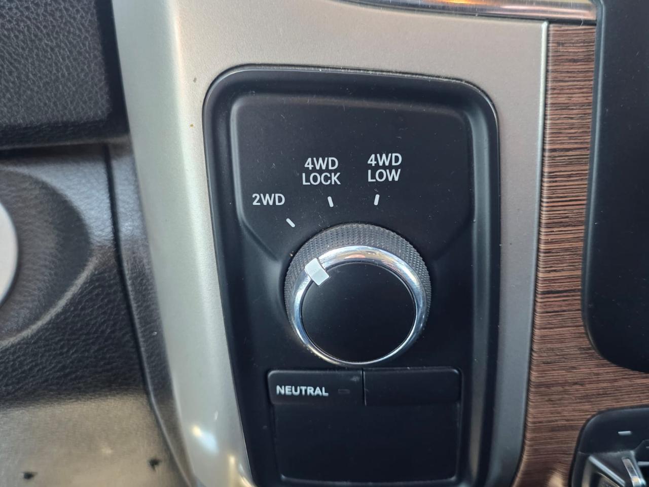 RAM 3500 Laramie 4x4 Crew Cab 8' Box 2018