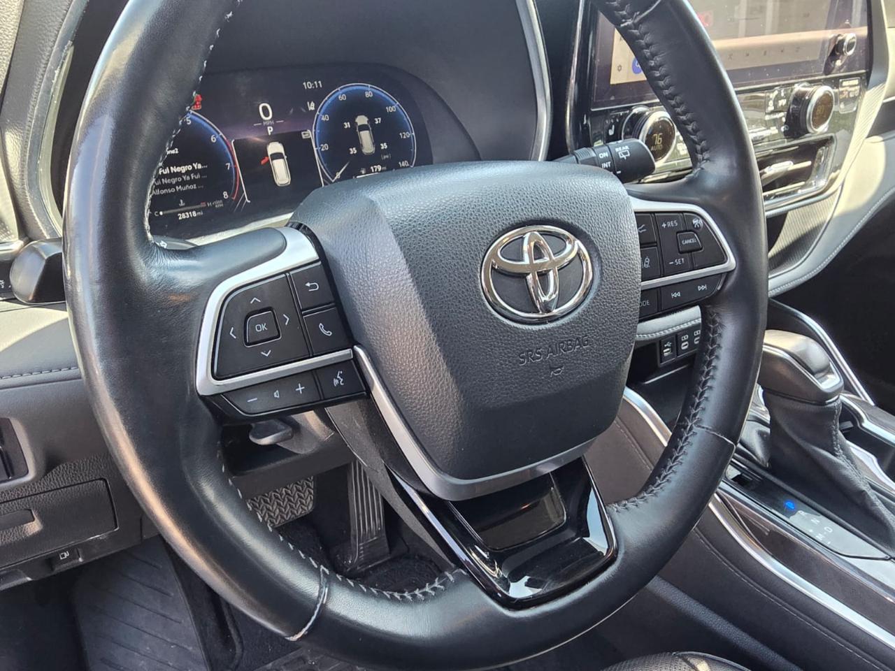 Toyota Highlander Platinum FWD (Natl) 2023