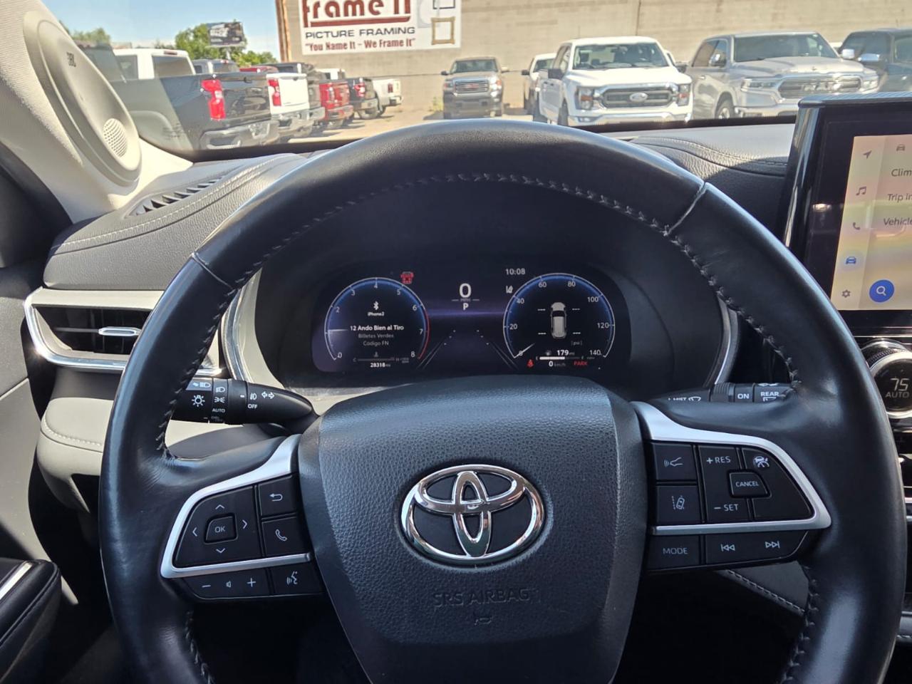 Toyota Highlander Platinum FWD (Natl) 2023