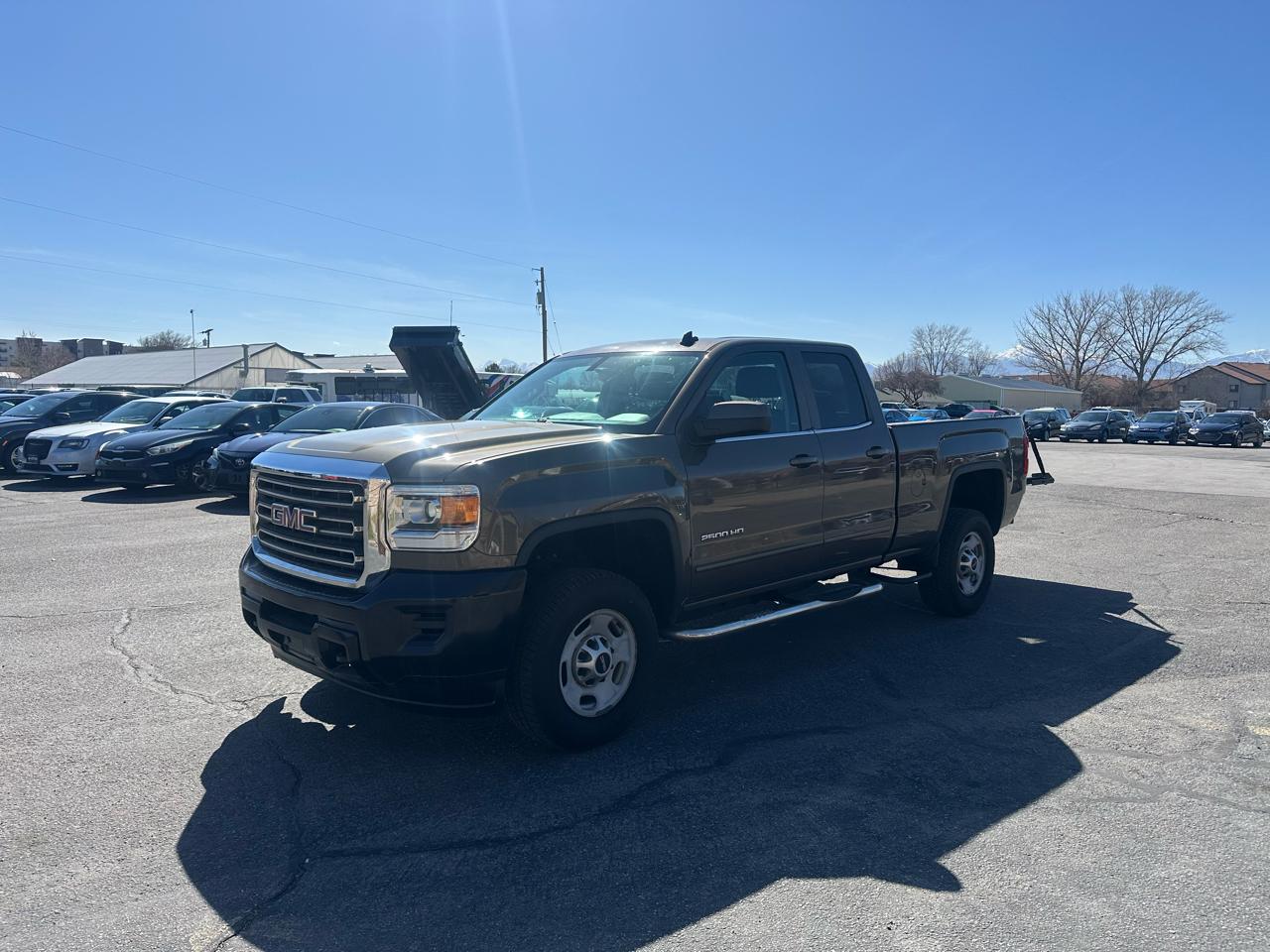 GMC Sierra 2500HD 2WD Double Cab 144.2" SLE 2015