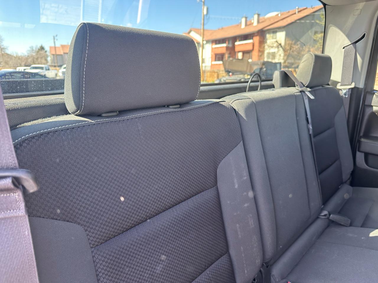 GMC Sierra 2500HD 2WD Double Cab 144.2" SLE 2015