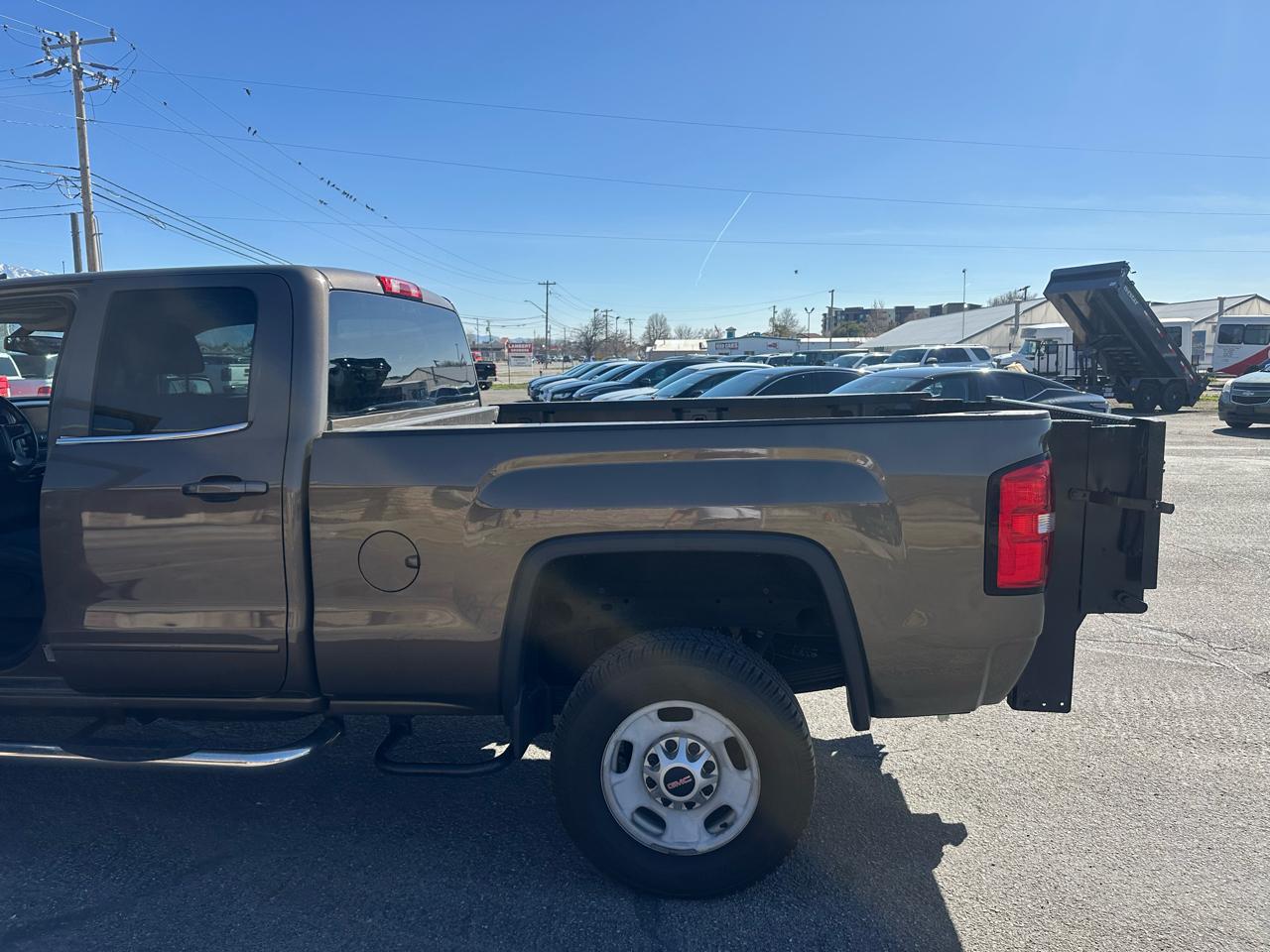 GMC Sierra 2500HD 2WD Double Cab 144.2" SLE 2015