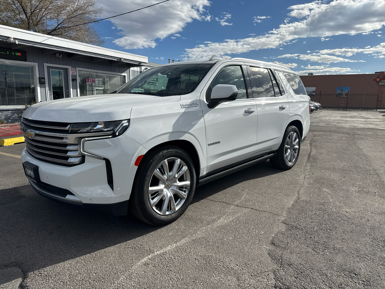 2021 Chevrolet Tahoe 4WD 4dr High Country