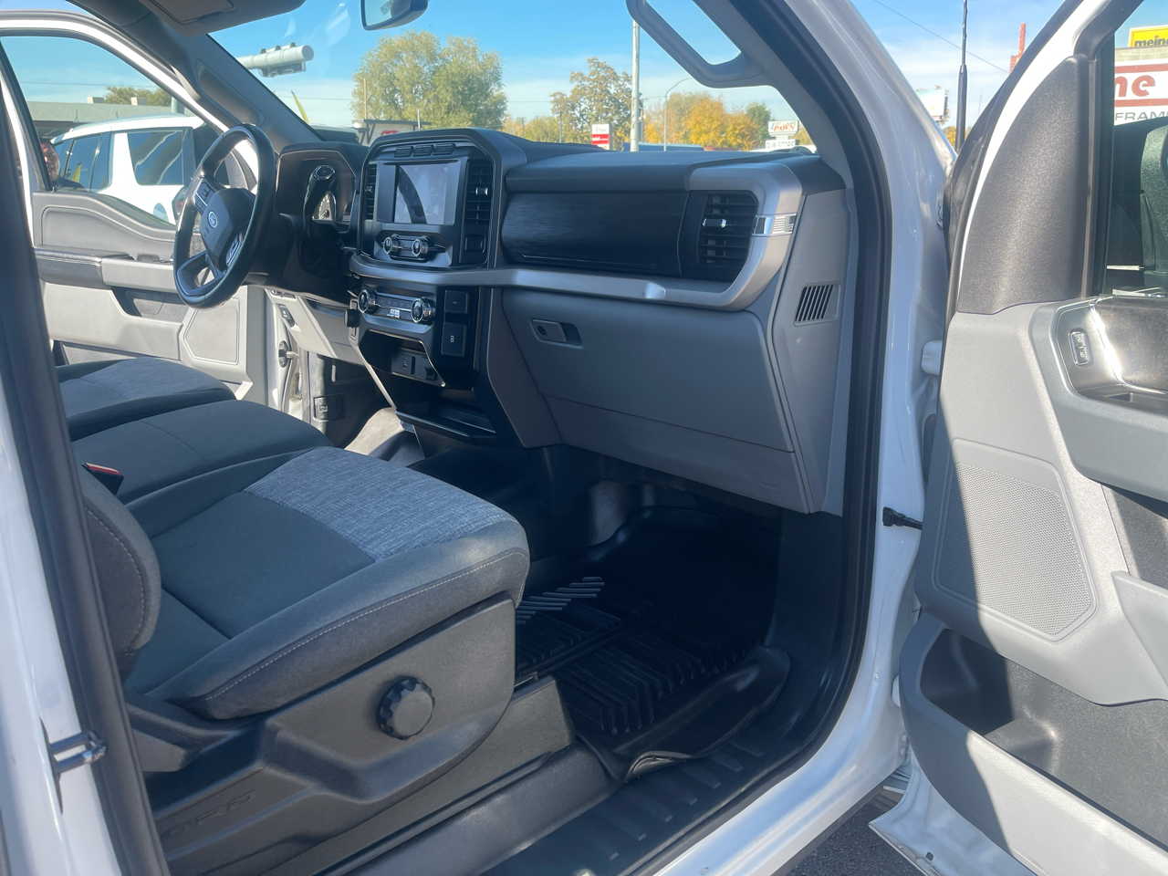 Ford F-150 King Ranch 4WD SuperCrew 5.5' Box 2023 Ford F-150 King Ranch 4WD SuperCrew 5.5' Box 2023