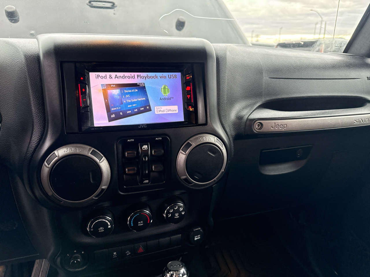 Jeep Wrangler Unlimited 4WD 4dr Sport 2016