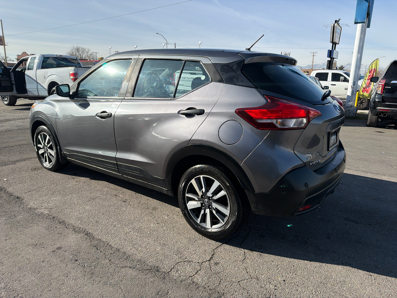 Nissan Kicks S FWD 2020