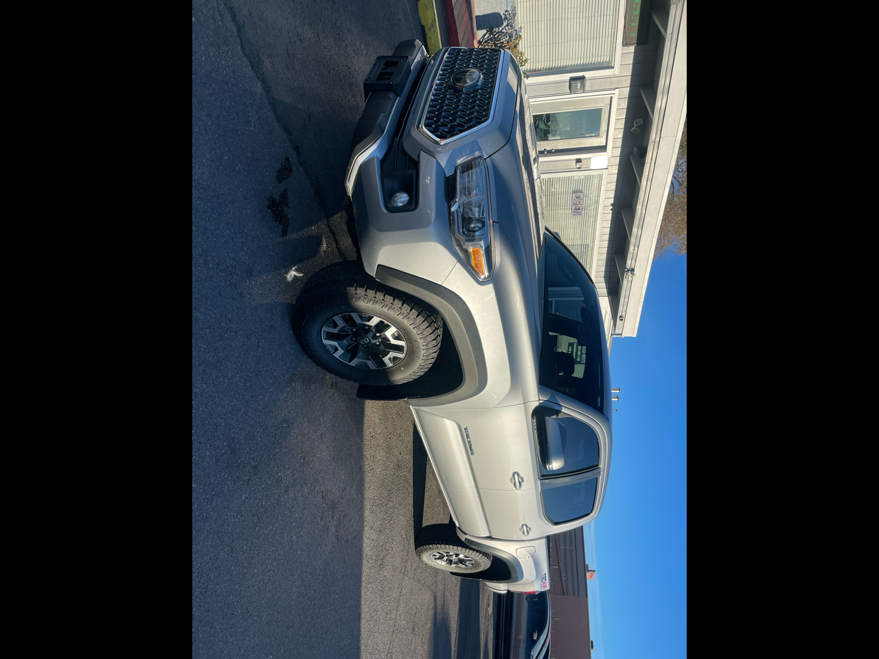 2019 Toyota Tacoma 4WD TRD Off Road Double Cab 5' Bed V6 MT (Natl)