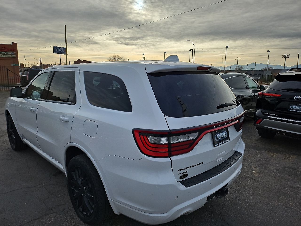 2016 Dodge Durango SXT photo 3