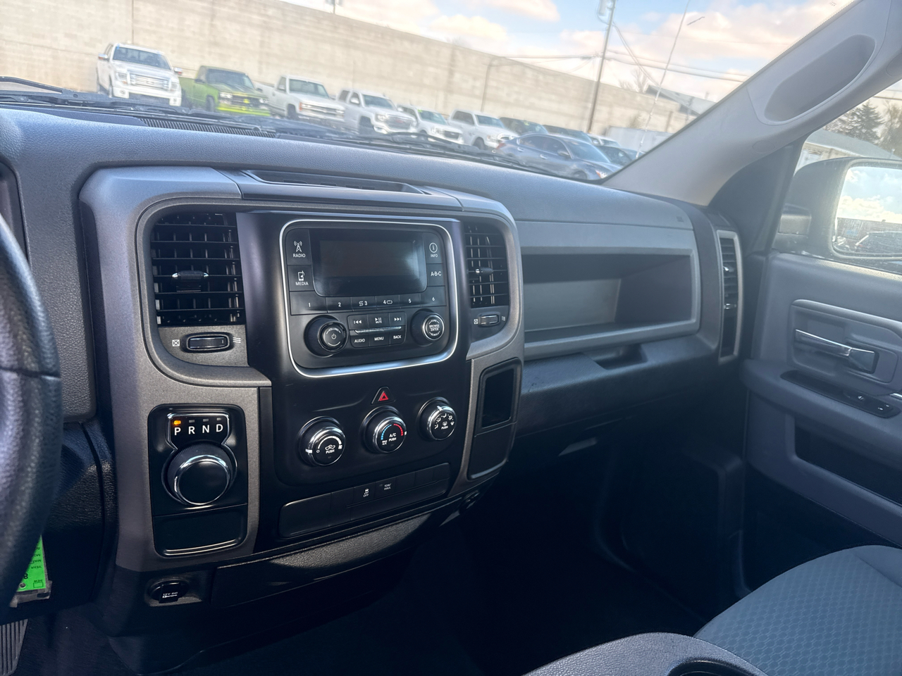 RAM 1500 2WD Reg Cab 120.5" Tradesman 2014