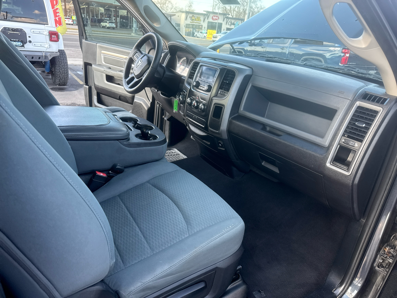 RAM 1500 2WD Reg Cab 120.5" Tradesman 2014
