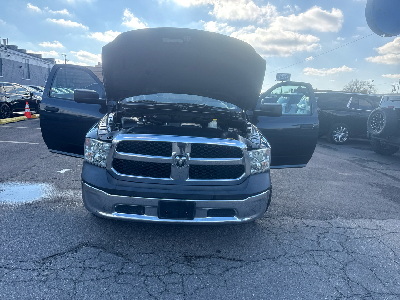 RAM 1500 2WD Reg Cab 120.5" Tradesman 2014