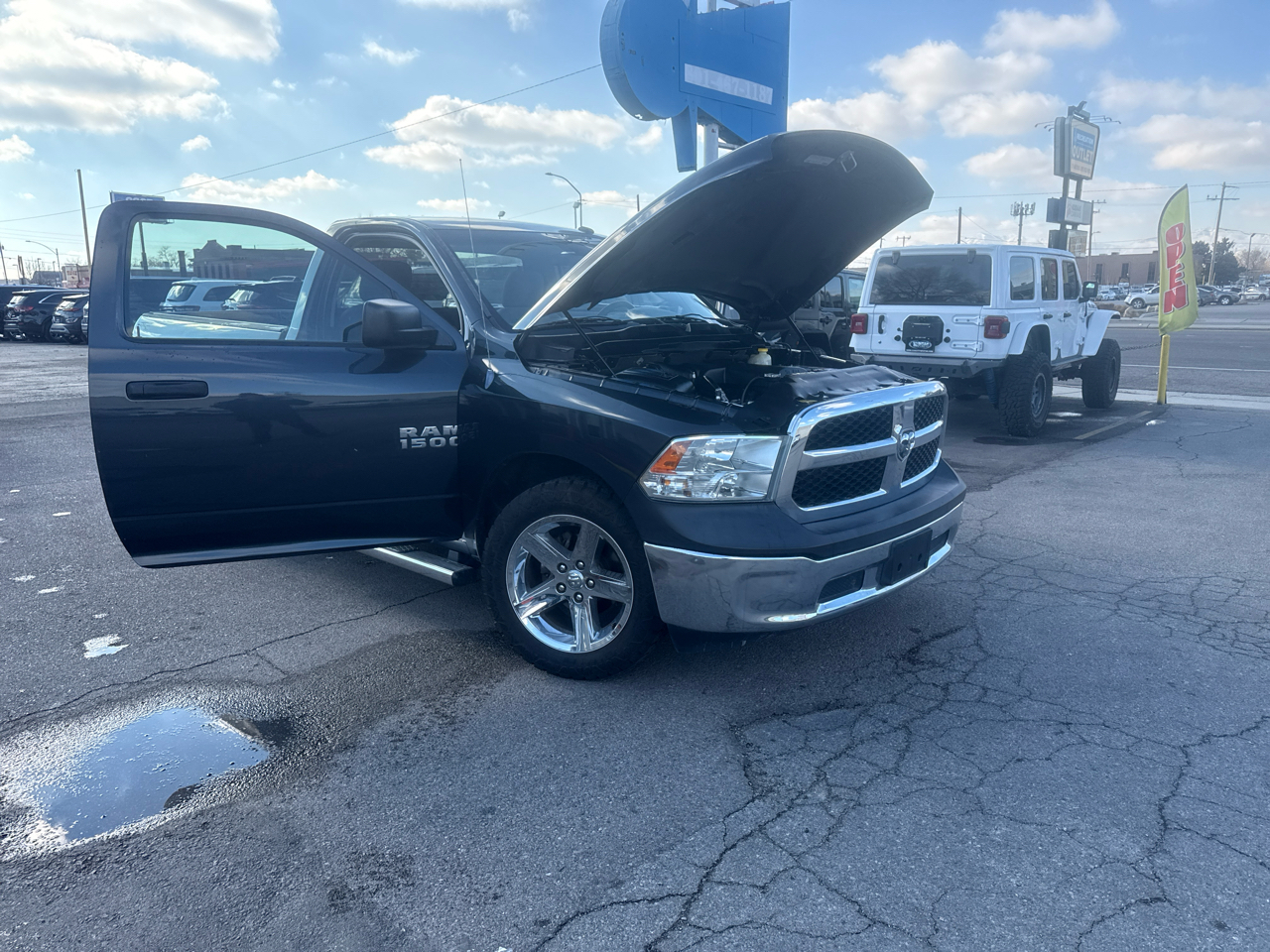 RAM 1500 2WD Reg Cab 120.5" Tradesman 2014