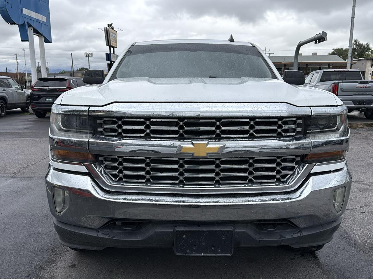 Chevrolet Silverado 1500 2WD Crew Cab 143.5" LT w/1LT 2017