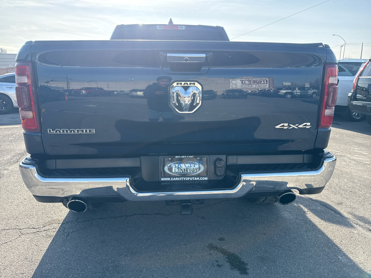 RAM 1500 Laramie 4x4 Crew Cab 6'4" Box 2022