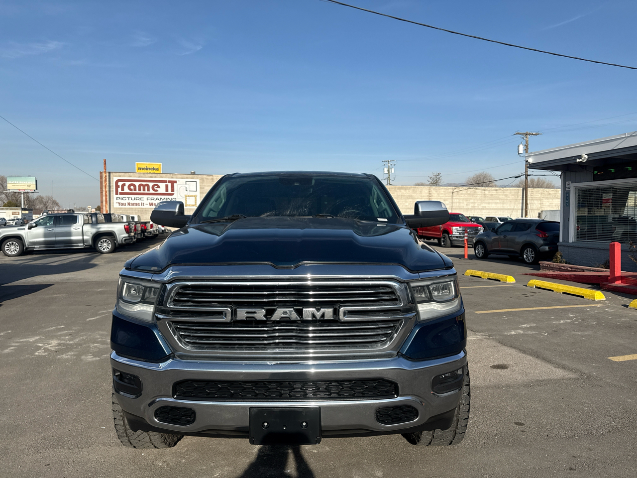 RAM 1500 Laramie 4x4 Crew Cab 6'4" Box 2022
