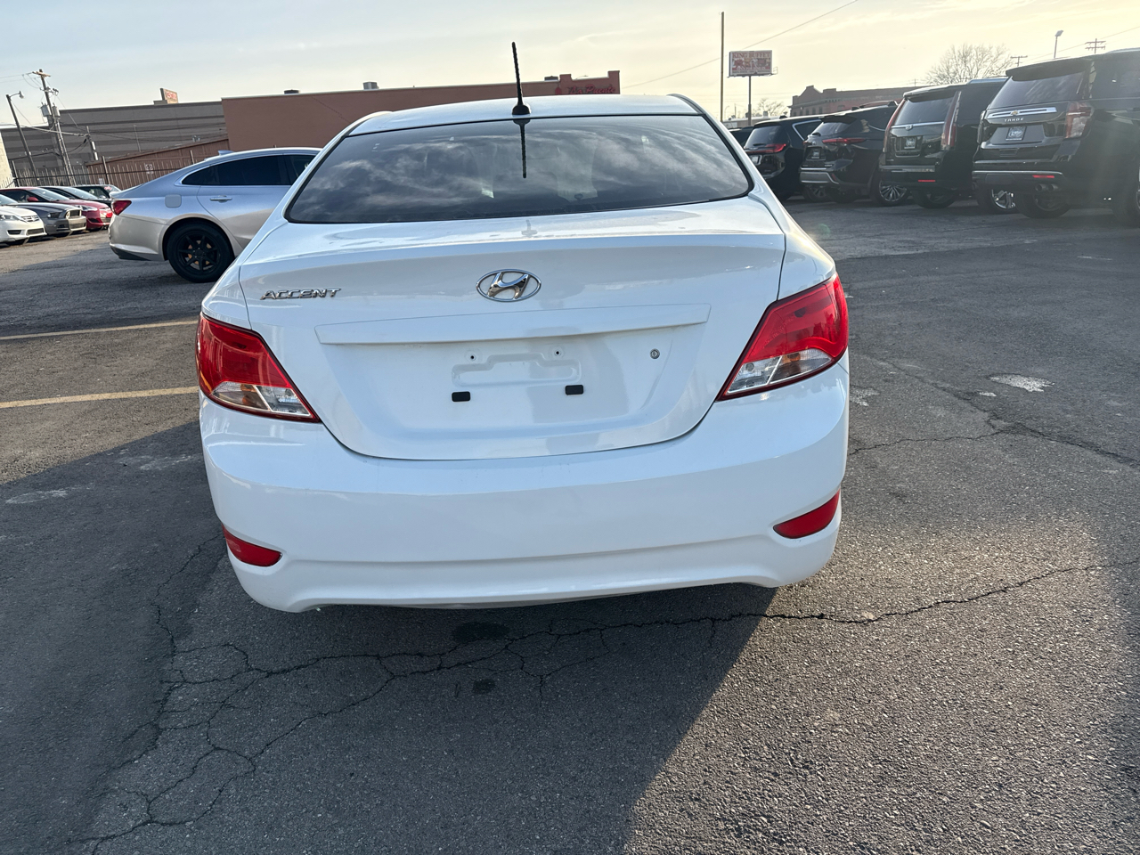 Hyundai Accent  2016
