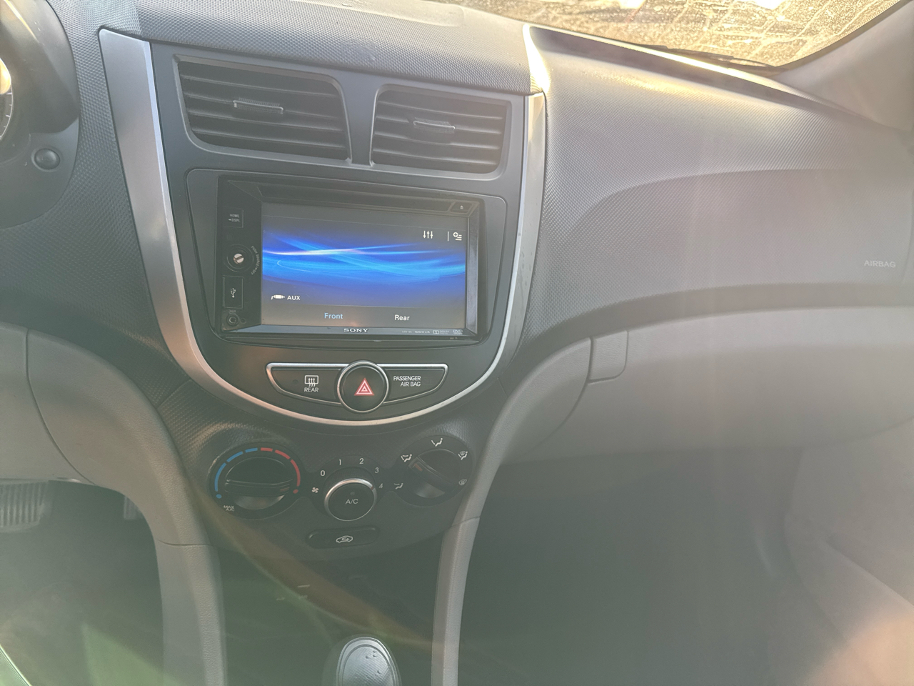 Hyundai Accent  2016