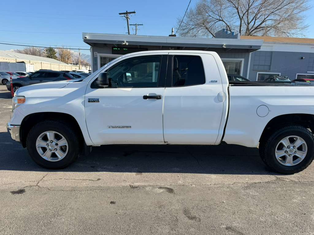 Toyota Tundra 4WD Truck Double Cab 5.7L FFV V8 6-Spd AT TRD Pro (Natl) 2015