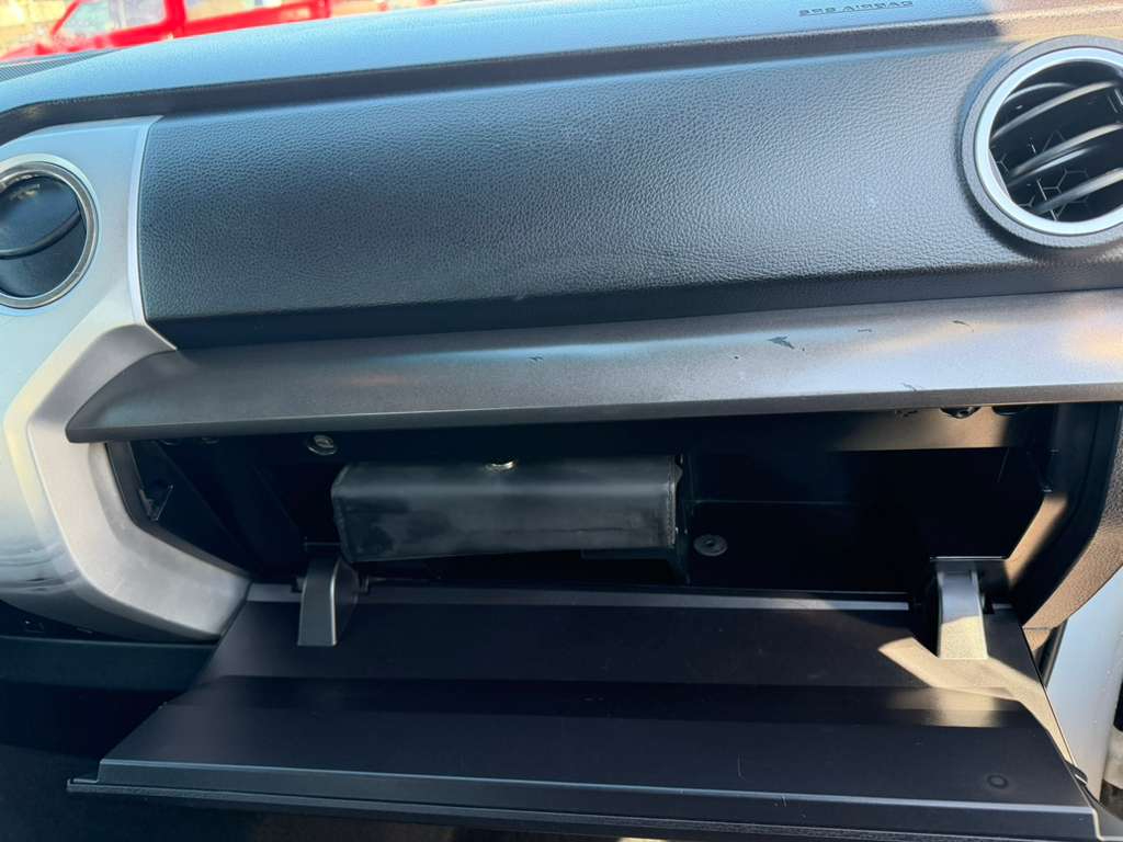 Toyota Tundra 4WD Truck Double Cab 5.7L FFV V8 6-Spd AT TRD Pro (Natl) 2015