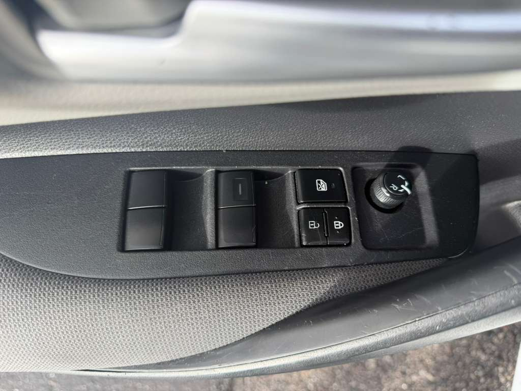 Toyota Corolla LE CVT (Natl) 2020