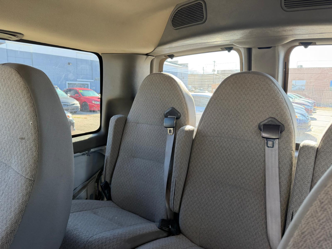 Chevrolet Express Passenger RWD 3500 155" LT w/1LT 2015