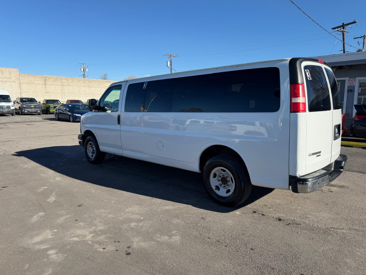 Chevrolet Express Passenger RWD 3500 155" LT w/1LT 2015