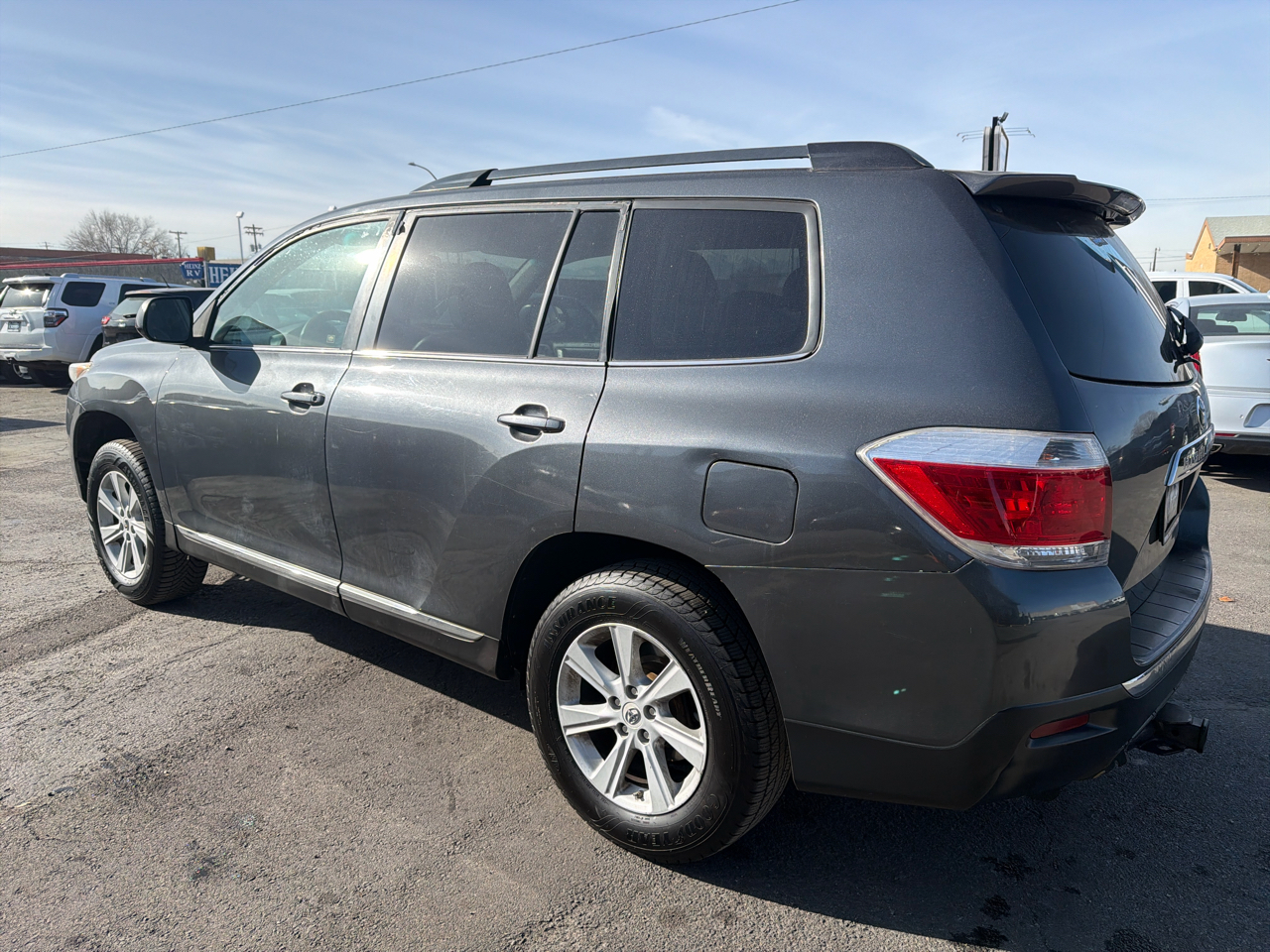 Toyota Highlander 4WD 4dr V6 (Natl) 2012