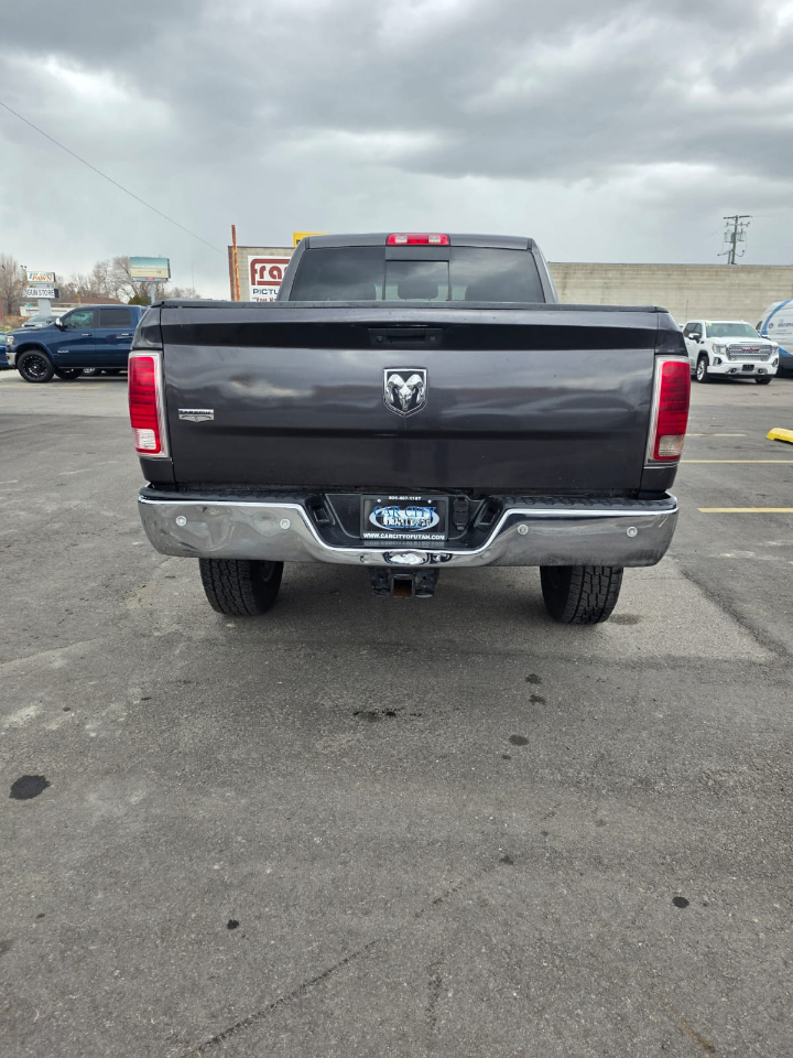 RAM 3500 Laramie 4x4 Mega Cab 6'4" Box 2018