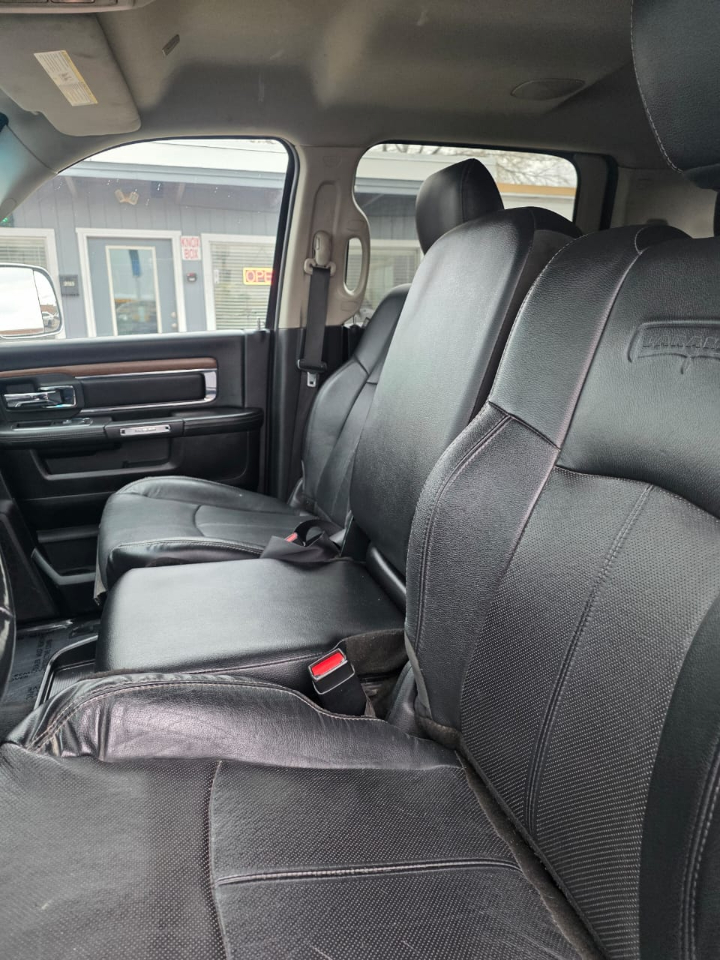 RAM 3500 Laramie 4x4 Mega Cab 6'4" Box 2018