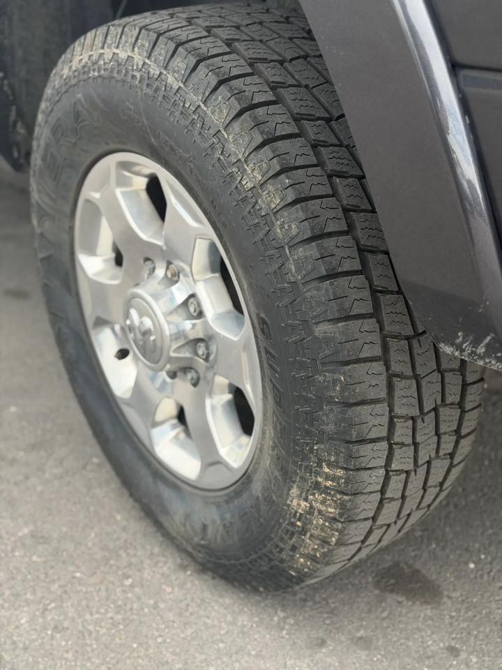 RAM 3500 Laramie 4x4 Mega Cab 6'4" Box 2018