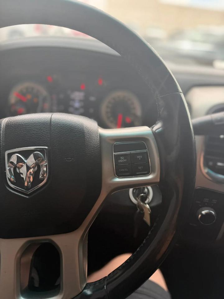 RAM 3500 Laramie 4x4 Mega Cab 6'4" Box 2018