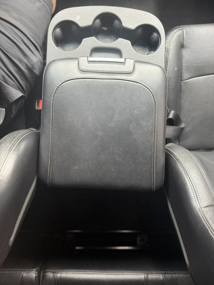 RAM 3500 Laramie 4x4 Mega Cab 6'4" Box 2018