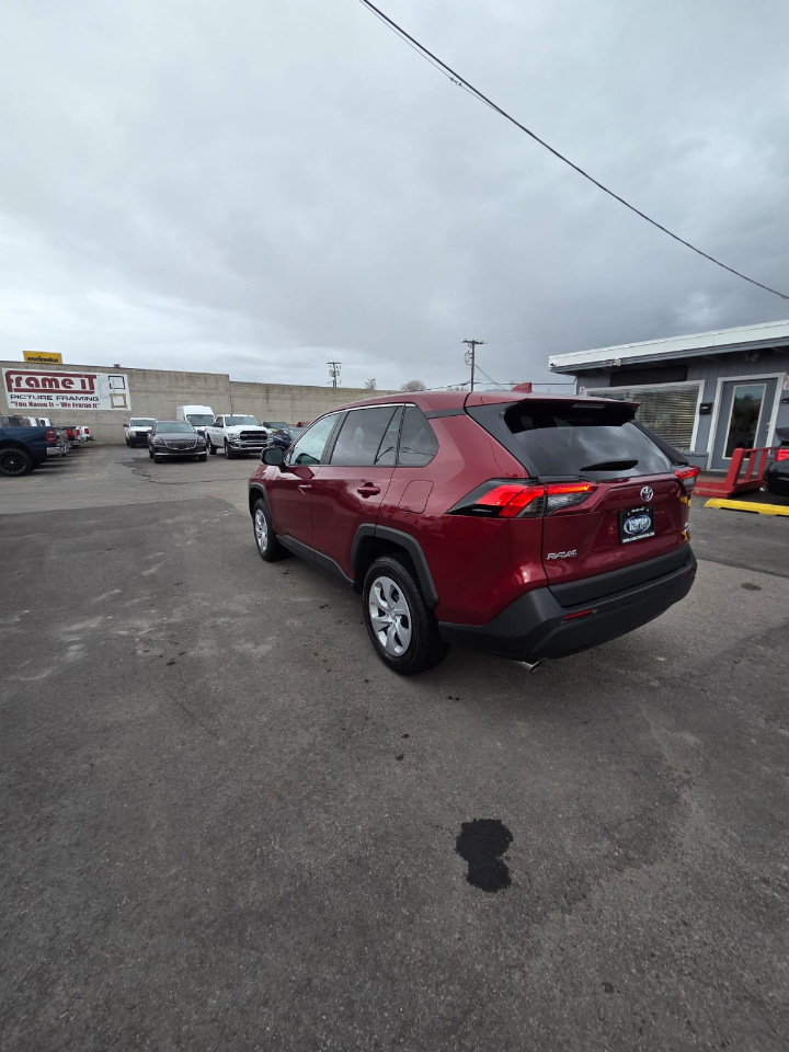 Toyota RAV4 LE AWD (Natl) 2024
