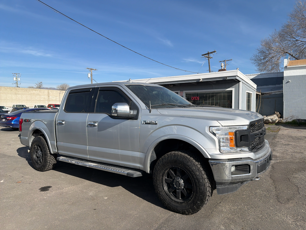 Ford F-150 4WD SuperCrew 157" Lariat 2018