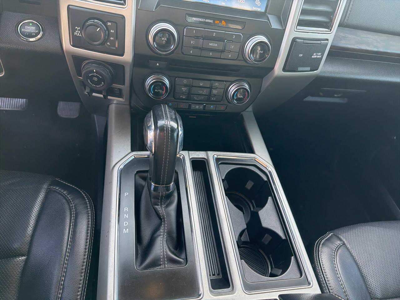 Ford F-150 4WD SuperCrew 157" Lariat 2018