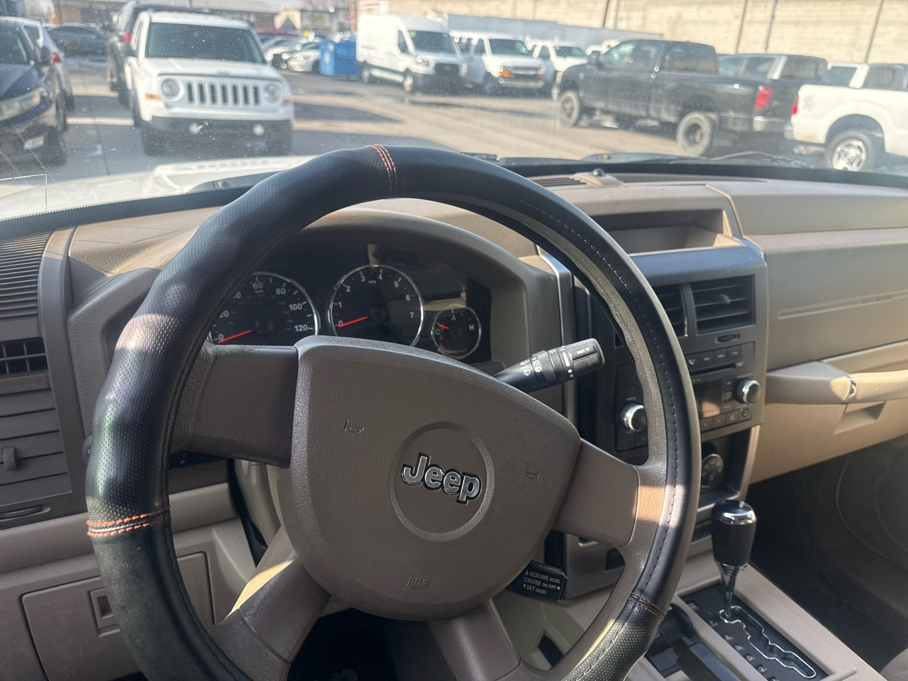 Jeep Liberty 4WD 4dr Sport 2009