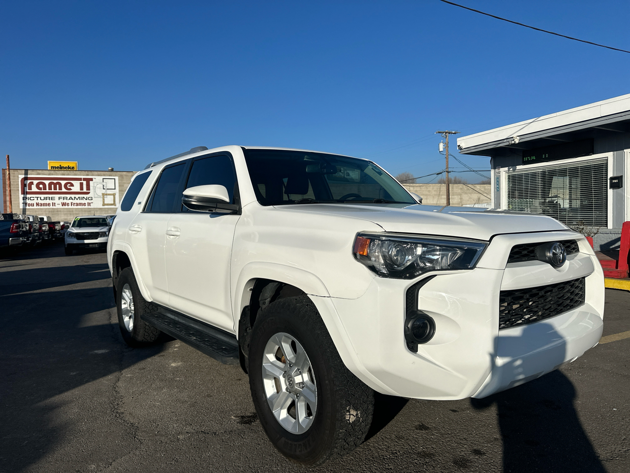 Toyota 4Runner TRD Off Road Premium 4WD (Natl) 2017