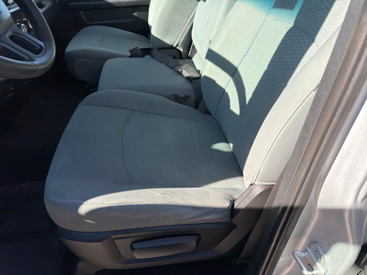 RAM 1500 4WD Crew Cab 149" Tradesman 2016