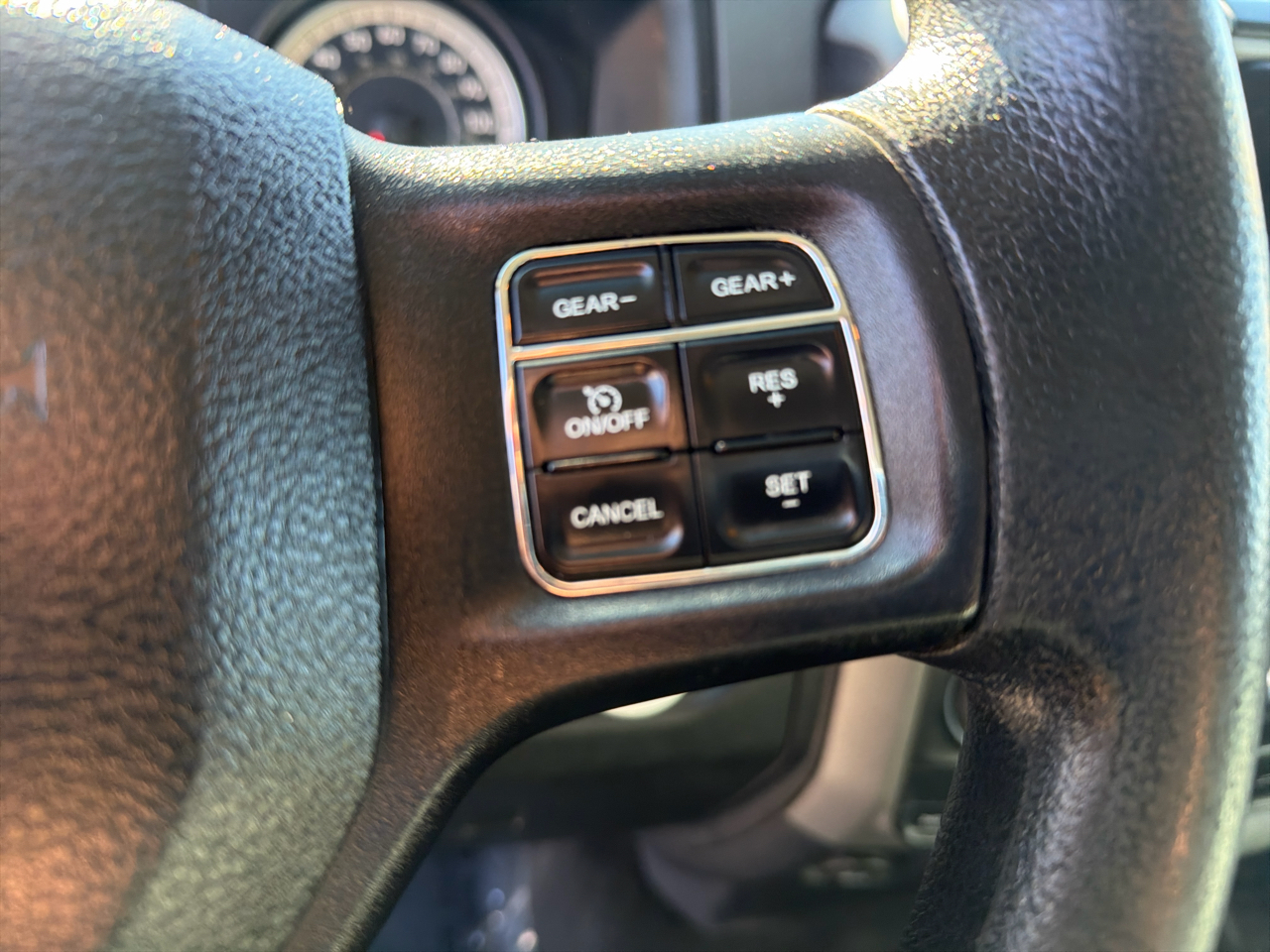 RAM 1500 4WD Crew Cab 149" Tradesman 2016