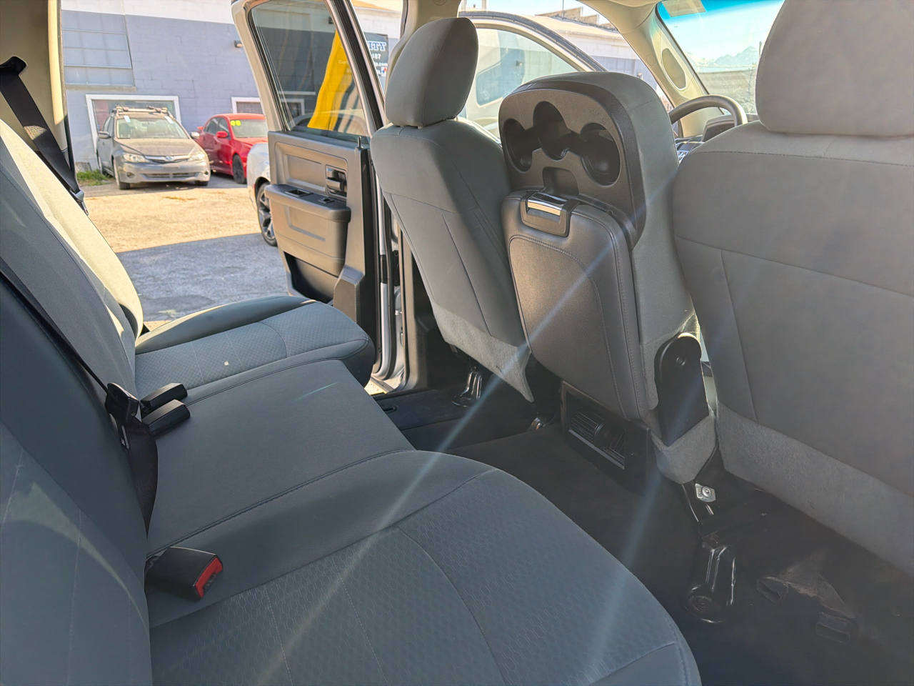 RAM 1500 4WD Crew Cab 149" Tradesman 2016