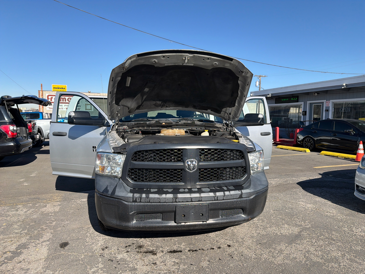 RAM 1500 4WD Crew Cab 149" Tradesman 2016