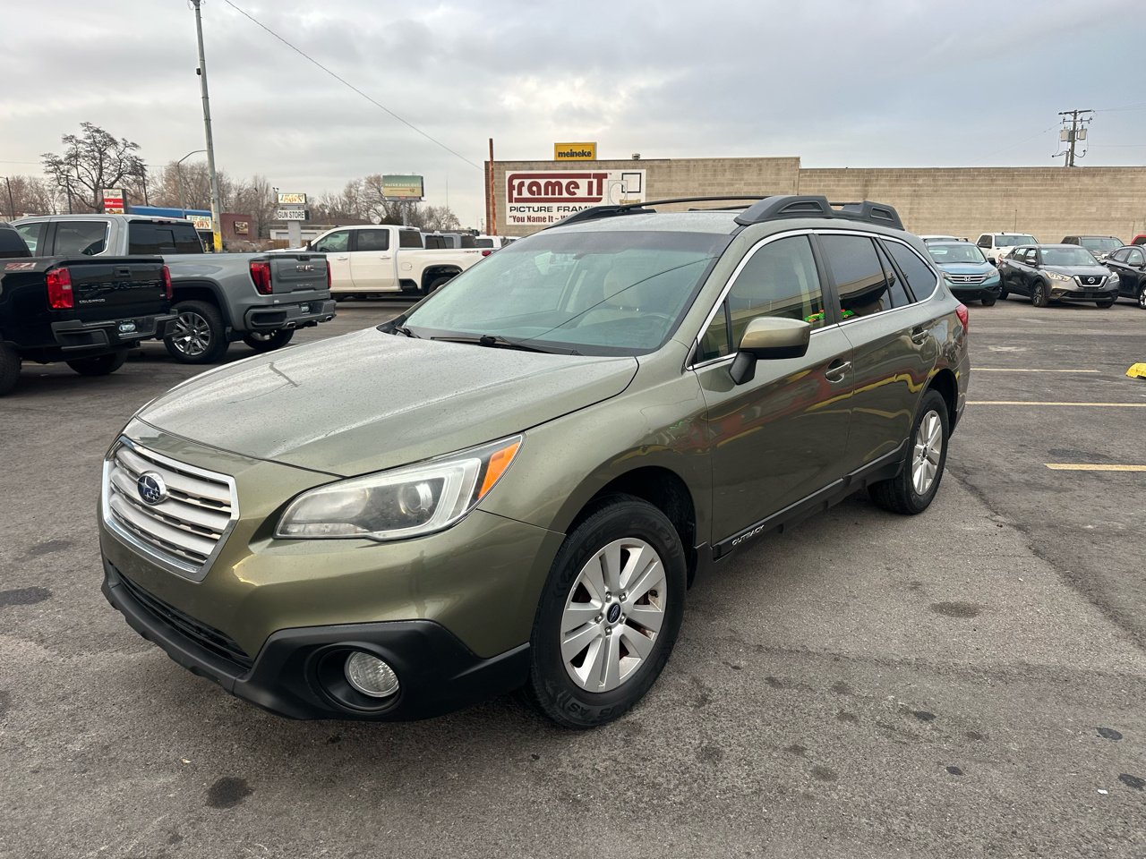 2016 Subaru Outback 4dr Wgn 2.5i Premium PZEV