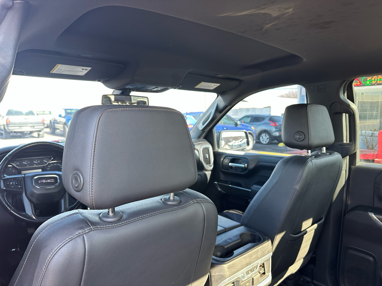 GMC Sierra 1500 4WD Crew Cab 147" AT4 2019