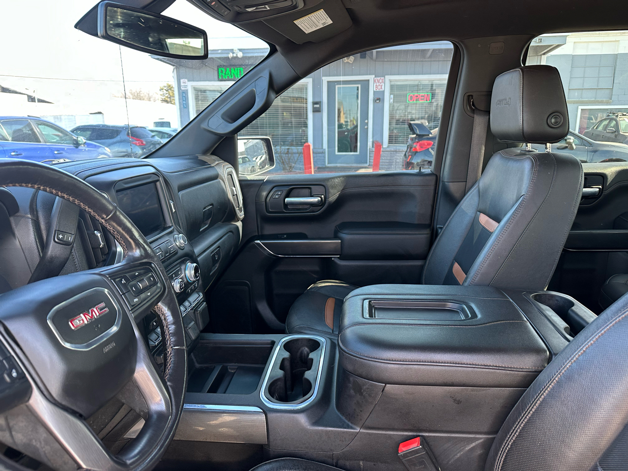 GMC Sierra 1500 4WD Crew Cab 147" AT4 2019
