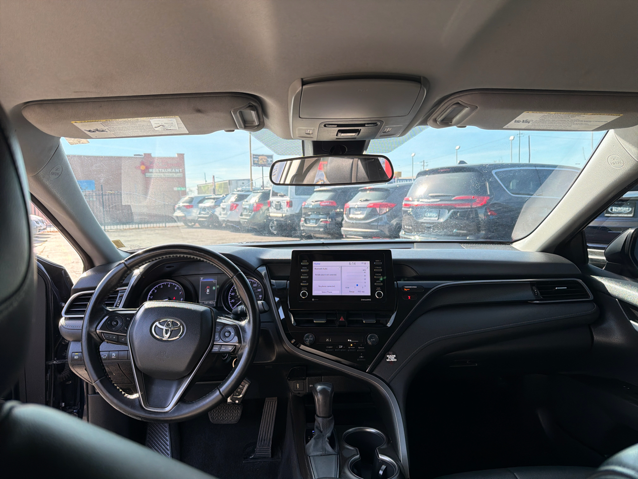 Toyota Camry SE Auto (Natl) 2021