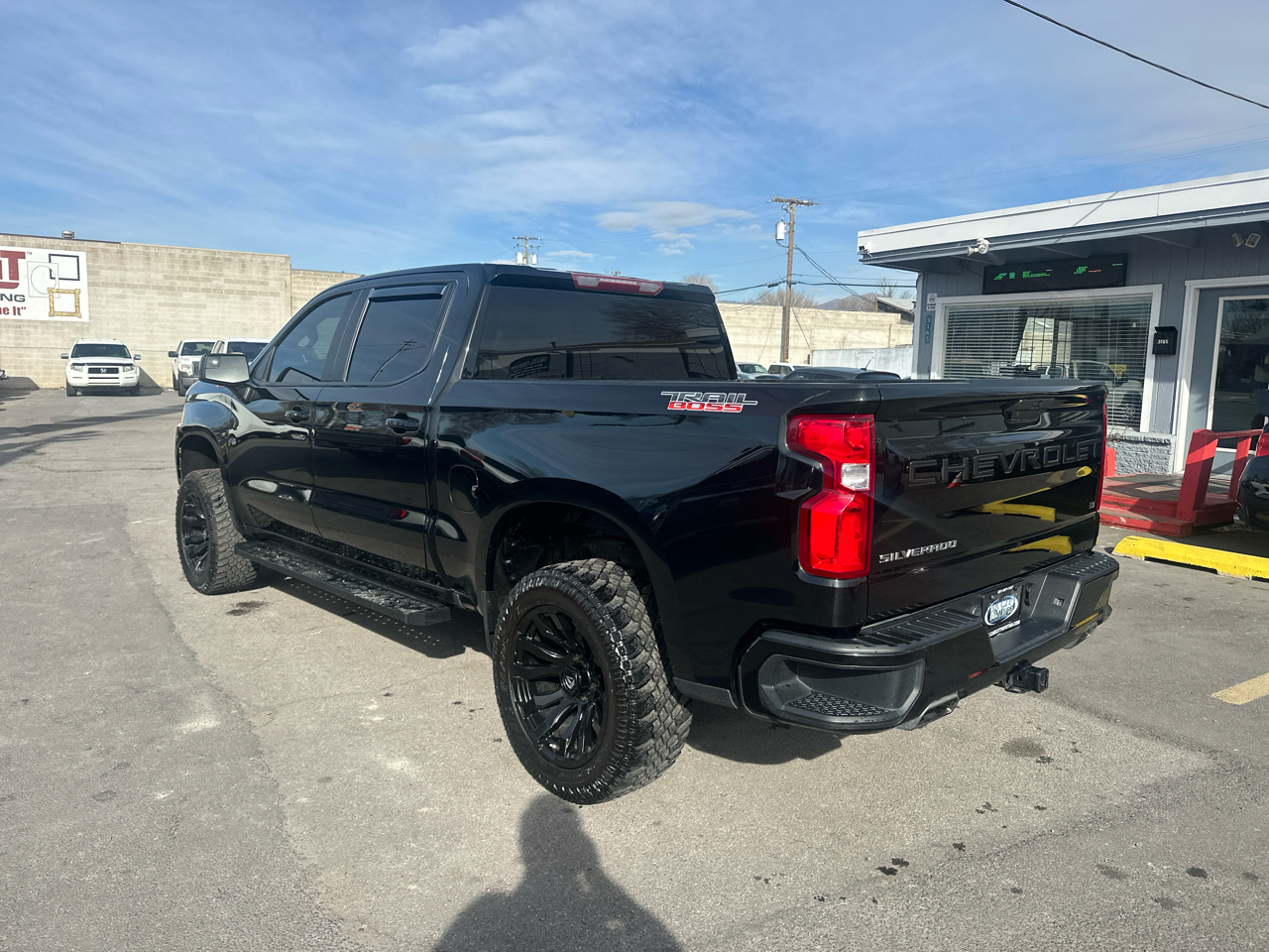 Chevrolet Silverado 1500 4WD Crew Cab 147" LT Trail Boss 2021